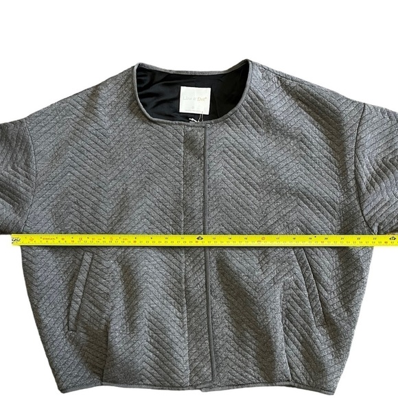 Revolve Line & Dot Daria No Collar Quilted Jacket- NWT - Size Medium - Picture 12 of 13